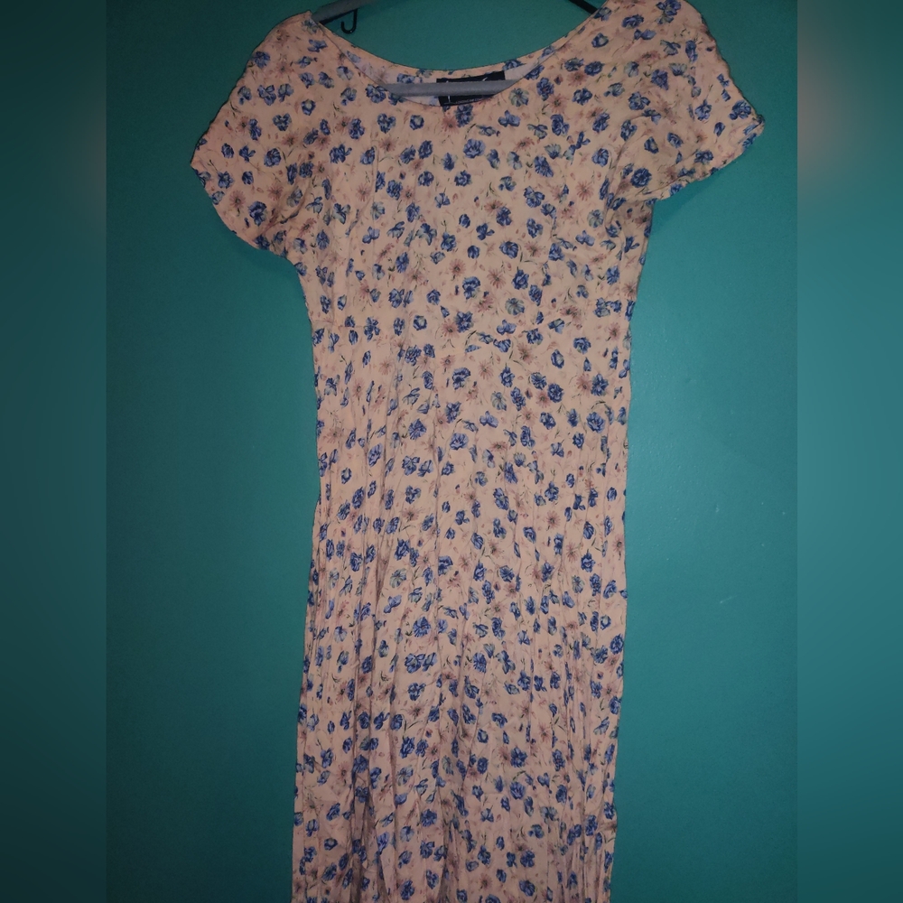 Vintage floral maxi dress